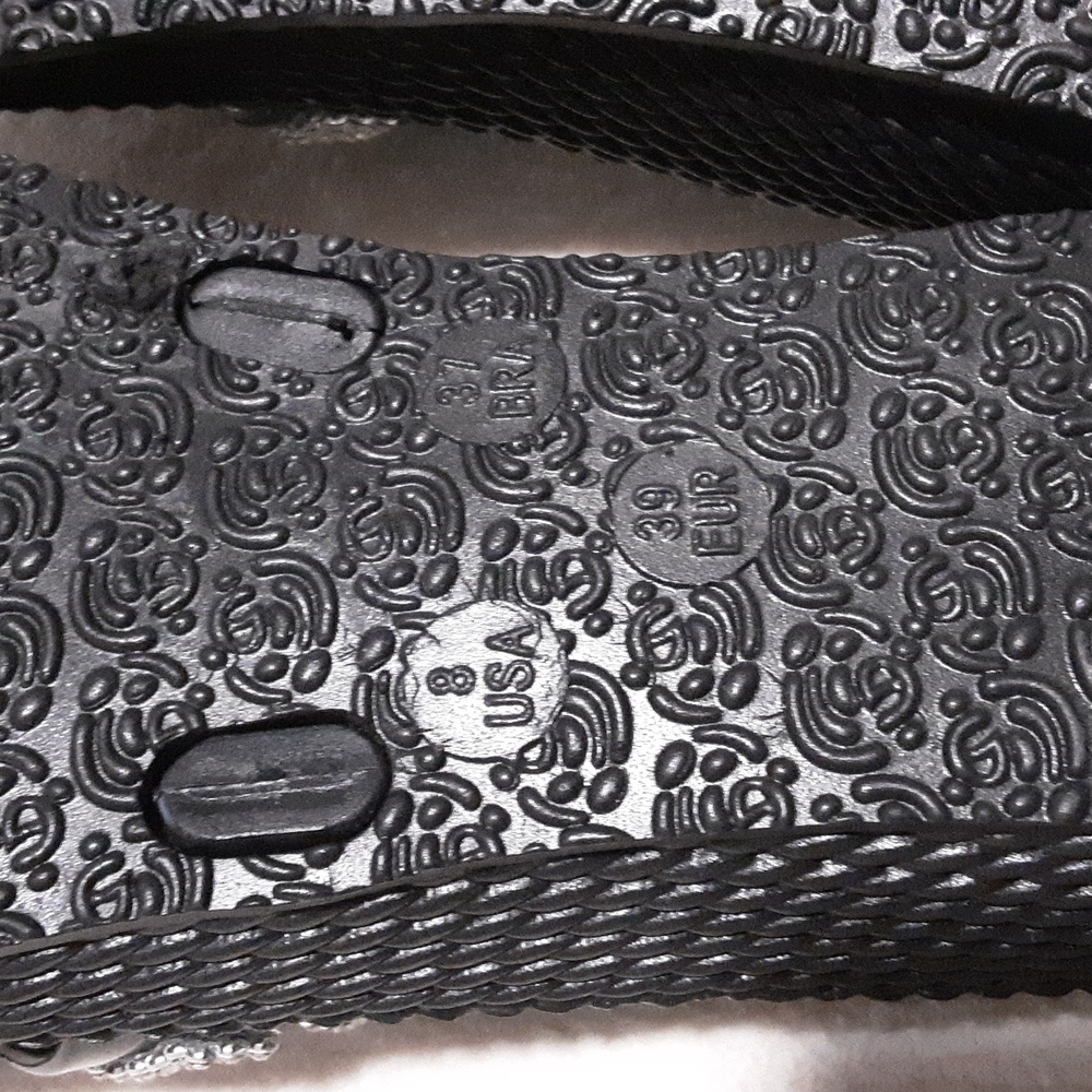 Ella Black Sandals with Silver Straps SIZE 8. - Picture 7 of 9